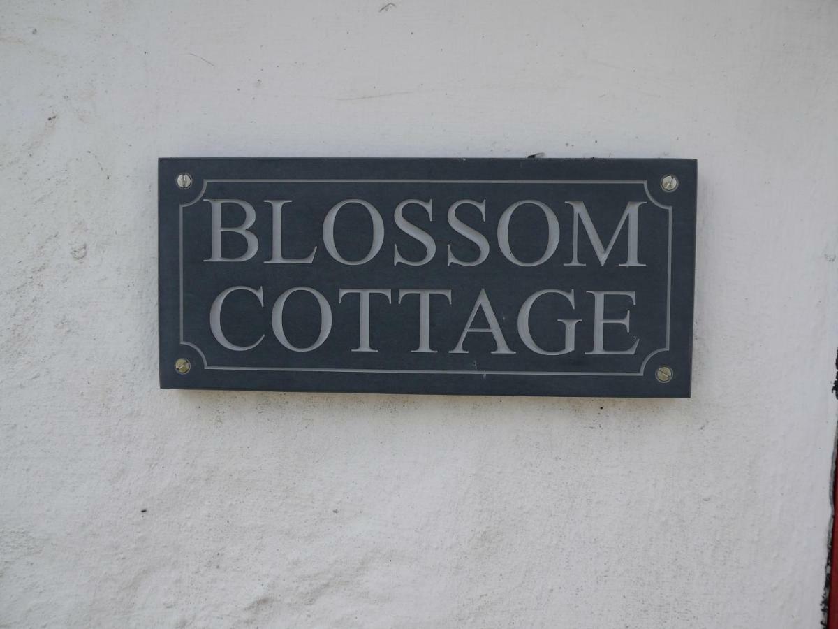 Blossom Cottage Lonmore Ngoại thất bức ảnh